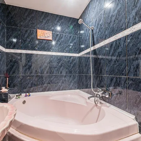 Apartment Sabin Private Parking