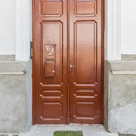 Sabin Private Parking Apartment