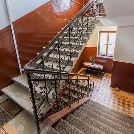 Apartment Sabin Private Parking