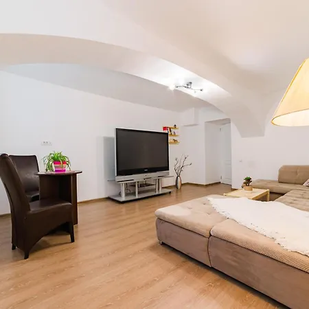 Sabin Private Parking * Brasov