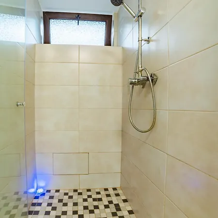 Sabin Private Parking דירה בראשוב