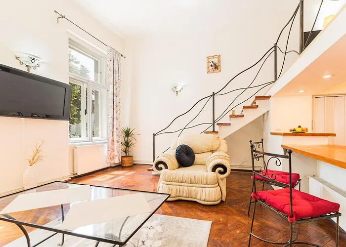 Апартаменты Sabin Private Parking