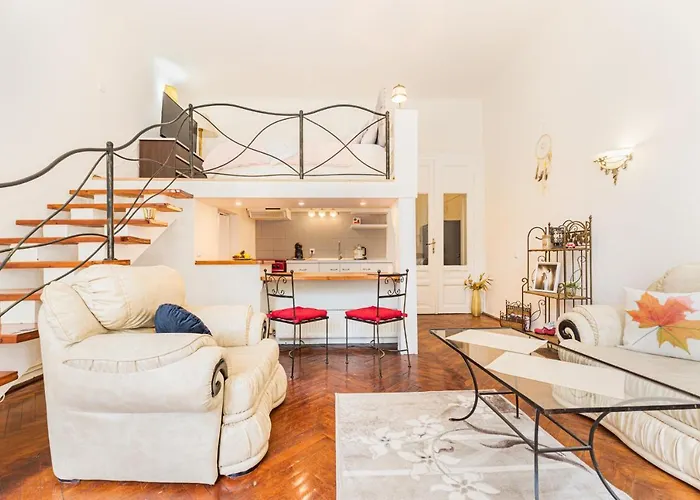 Sabin Private Parking