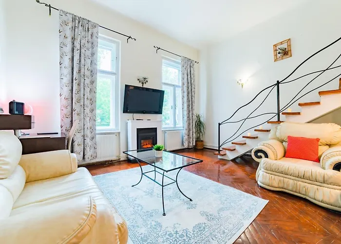 Sabin Private Parking Апартаменты *